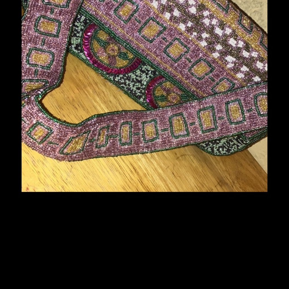 Beaded pattern bag - Picture 2 of 5